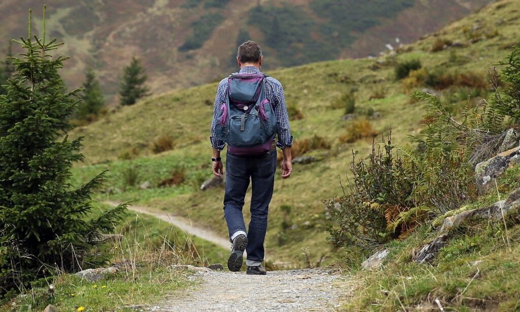 mountaineering-455338_1280-1024x614